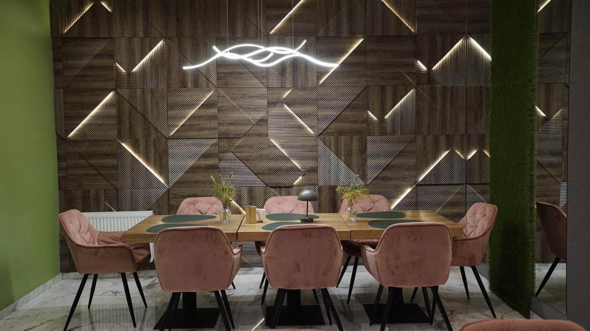 Hide Park Hotel 文尼察 外观 照片