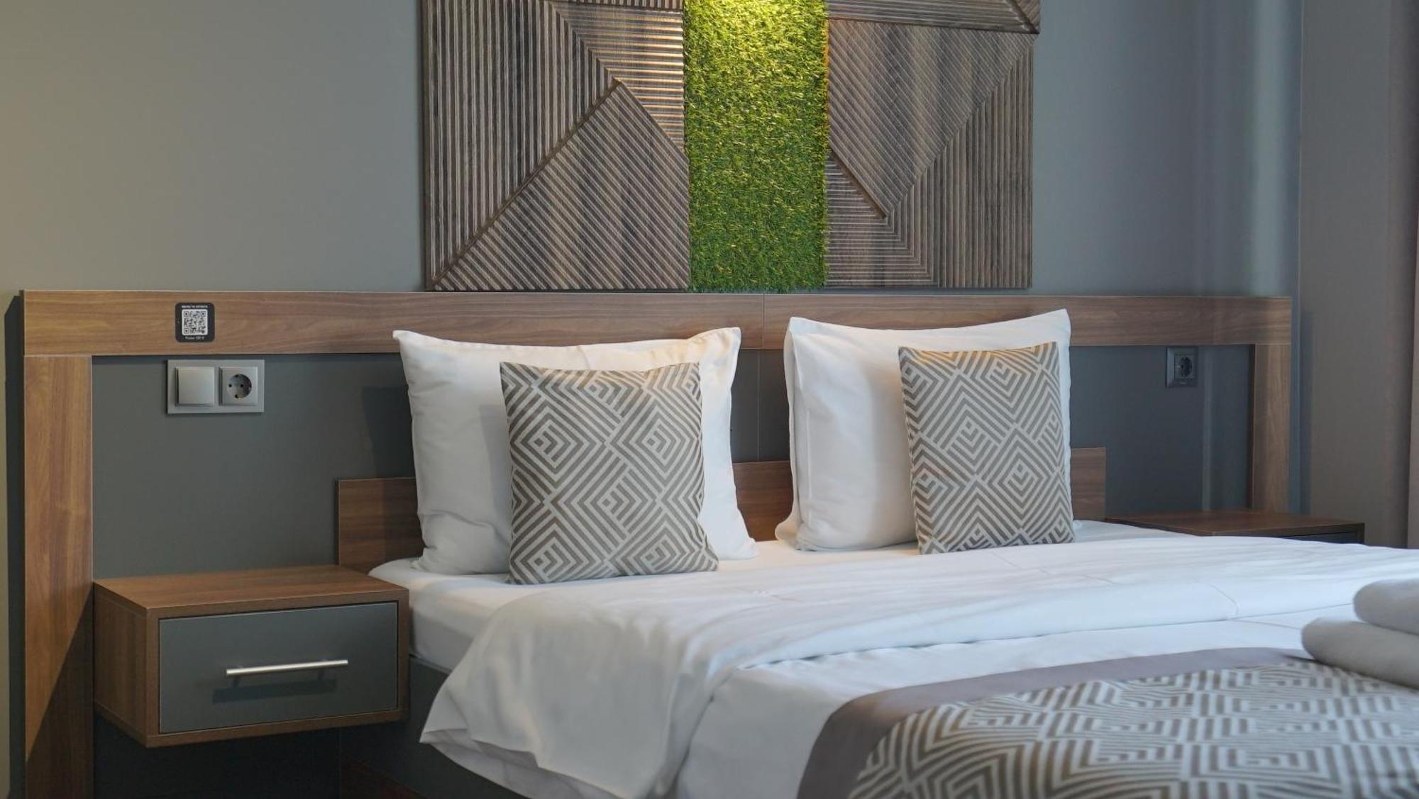 Hide Park Hotel 文尼察 外观 照片