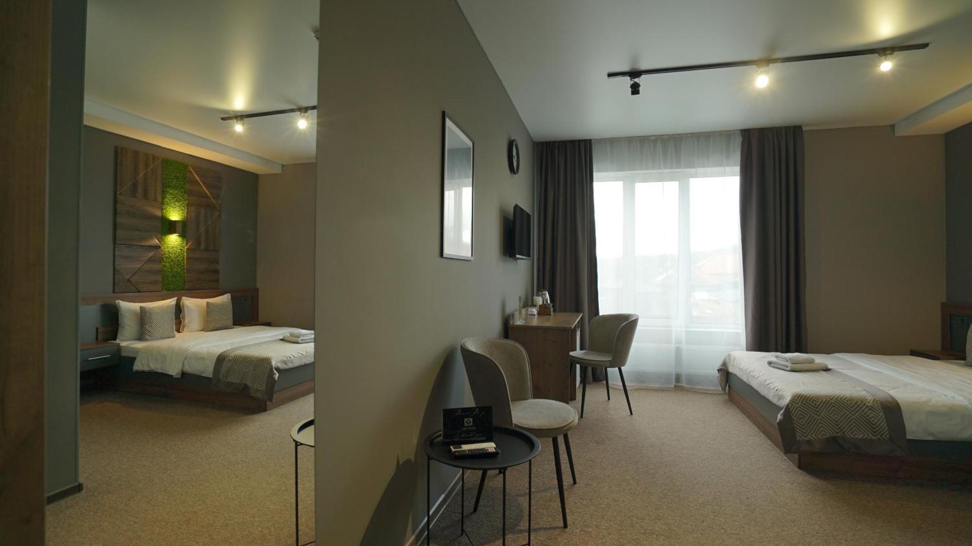 Hide Park Hotel 文尼察 外观 照片