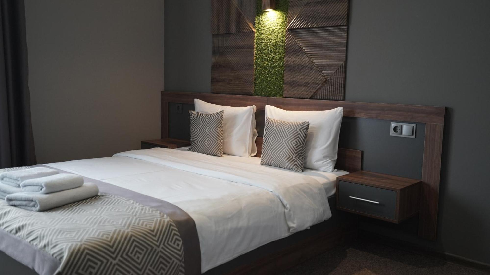 Hide Park Hotel 文尼察 外观 照片